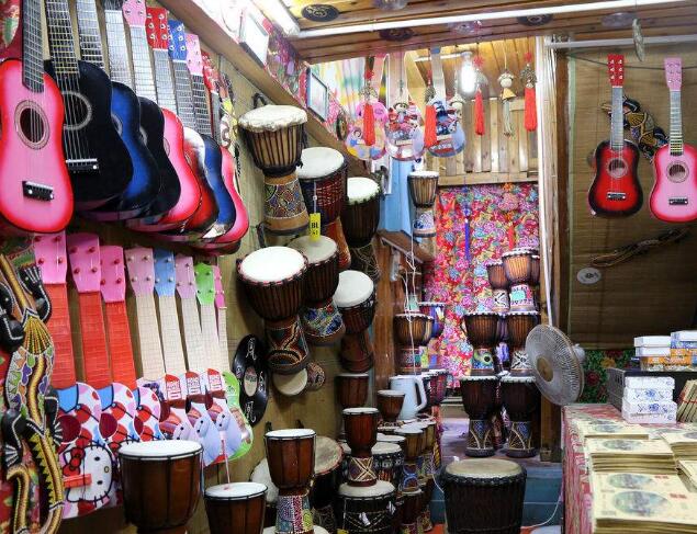北京哪里买吉他比较好！